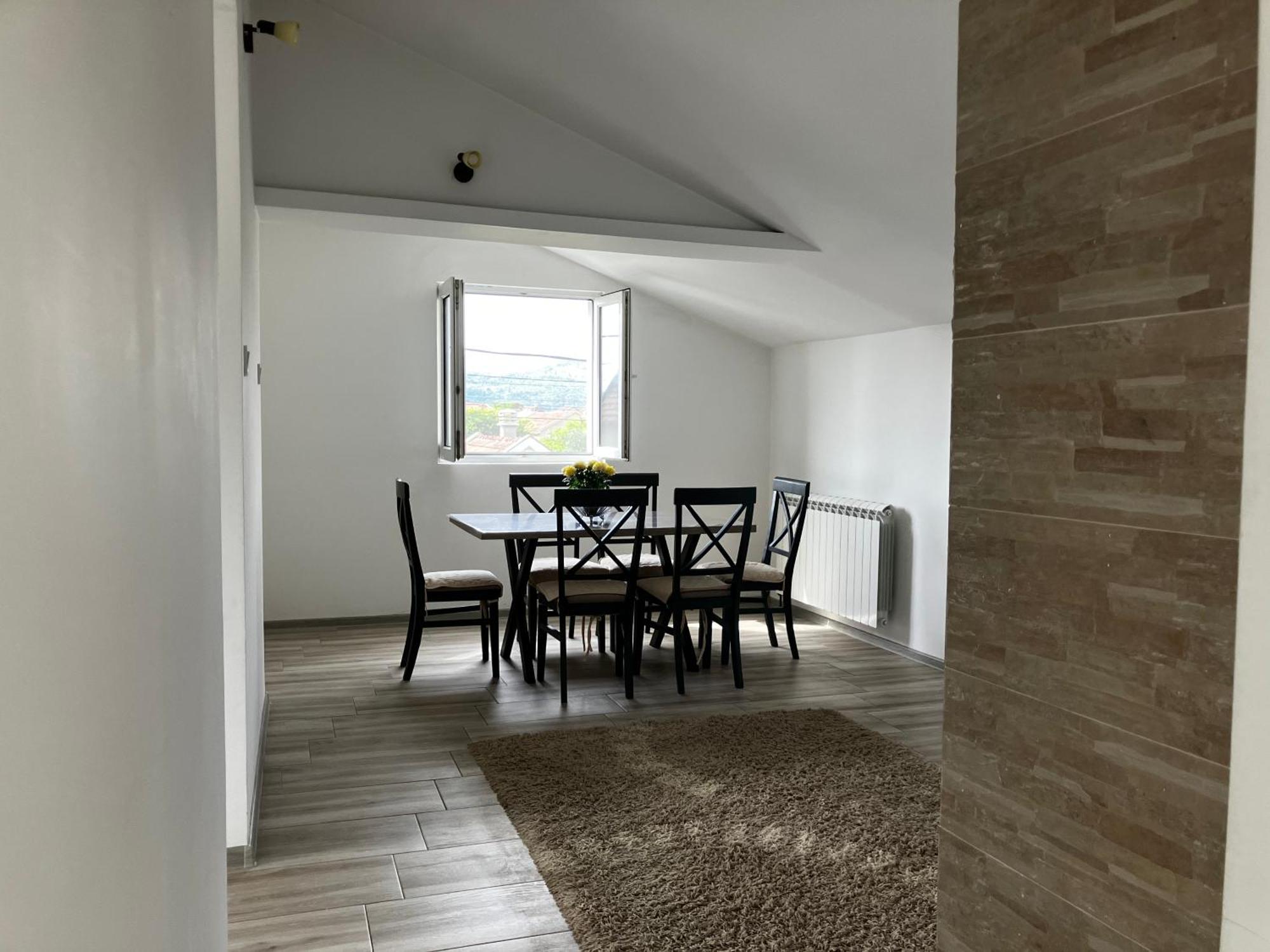 Cozy, Fully Equipped, Free Parking&Wifi, Quiet, 2Bd Apartment พอดโกริกา ภายนอก รูปภาพ